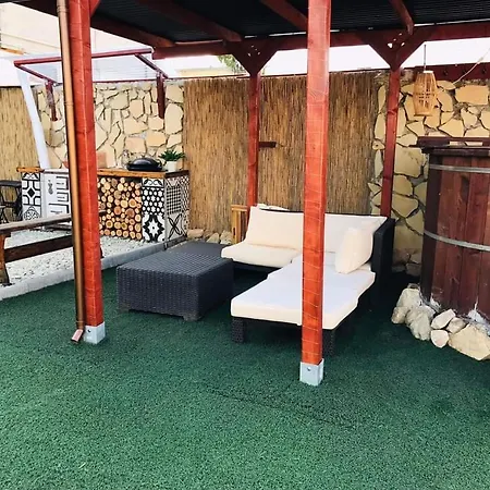Dezsa Apartment